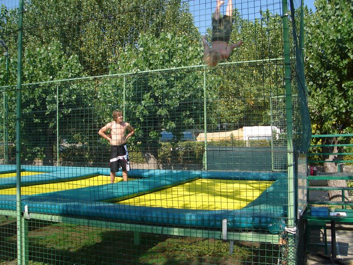 BACKFLIP. Foto: MAMMA. Åkare: ME.