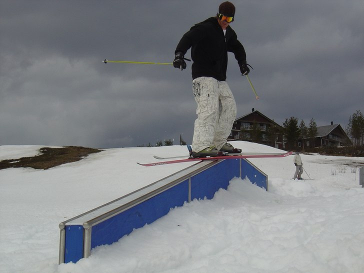 En skön vårsession i Grönlitt superpark!!. Foto: Johan Berglund. Åkare: Kristoffer Jacobsson.