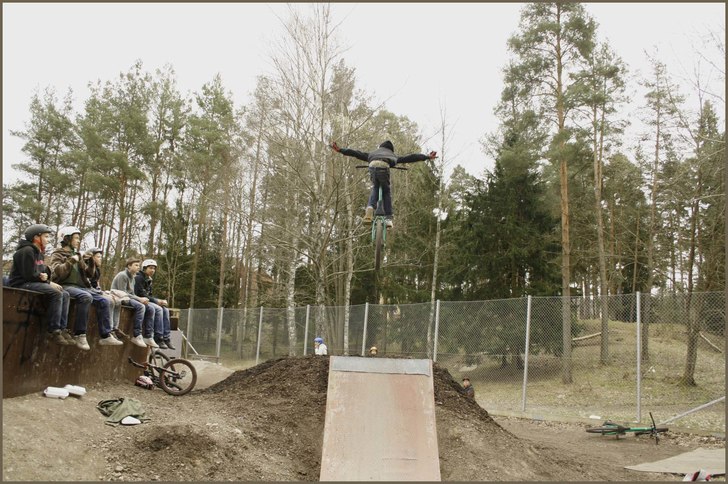 Foto: Carl. Åkare: Samuel.