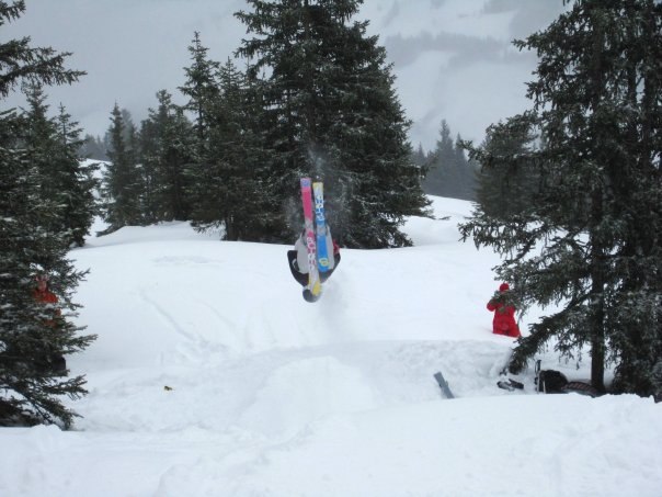 litet puder hopp. Foto: sarah abelin. Åkare: Jag, arvid de geer.