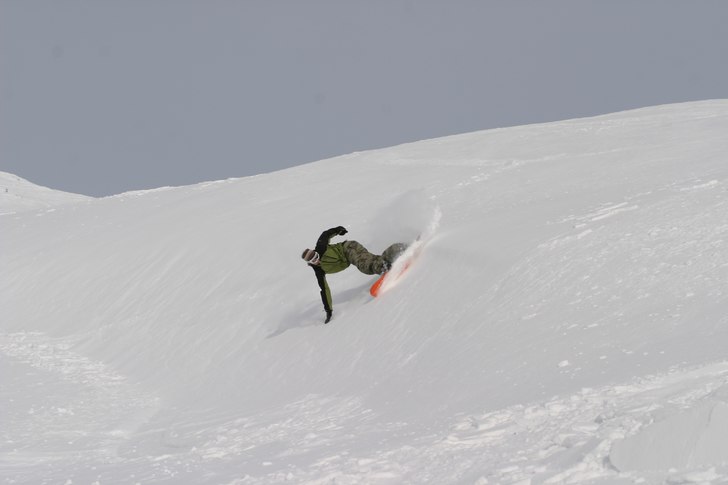 stenhårt underlag. Foto: tomas wallström. Åkare: Fredrik söderberg.