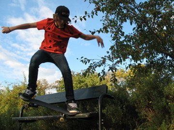 k-gring ut i buskarna :D. Foto: Egil. Åkare: jag.