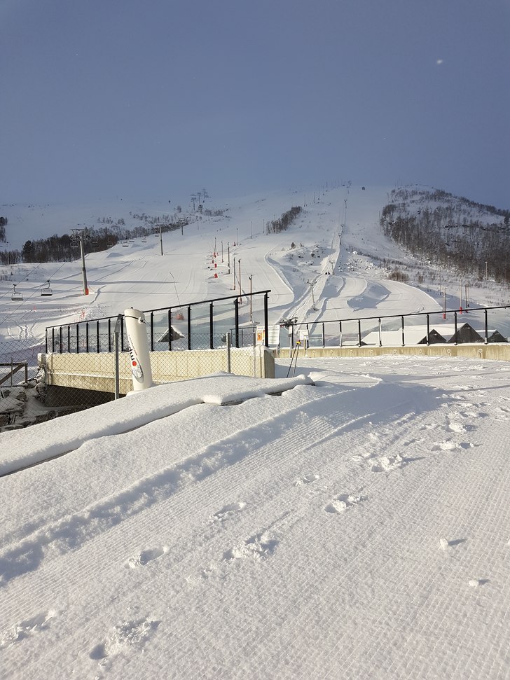 Sol og nysnø ????
.