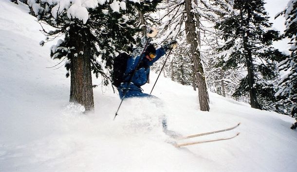 Foto: Christian Ahlcrona. Åkare: Tyroler Nilsson.