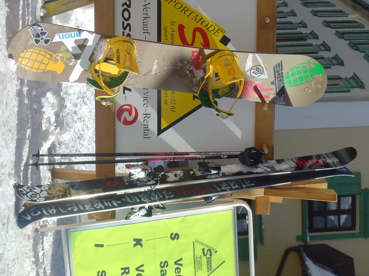 Utanför jobbet . Foto: Karl-Fredrik Hansson.