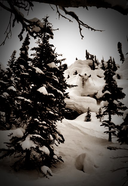 Pillows i Kicking Horse!. Foto: Oskar Wagrelius. Åkare: Joakim Nilsson.