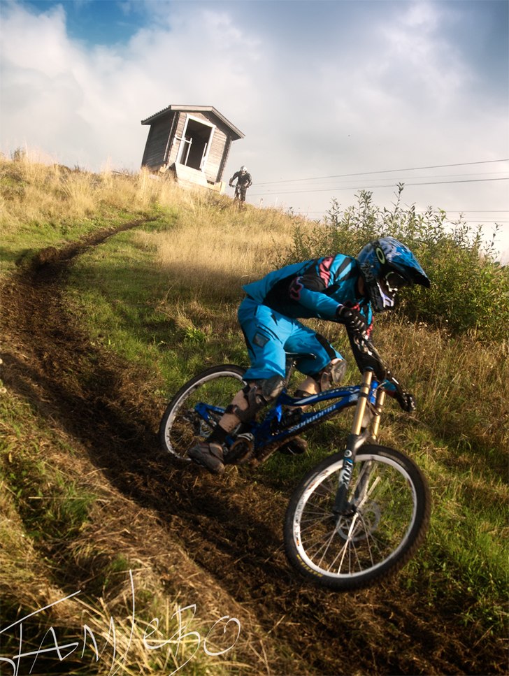 Foto: Peter Tannebo/tannebo.se. Åkare: Herman Ölund.