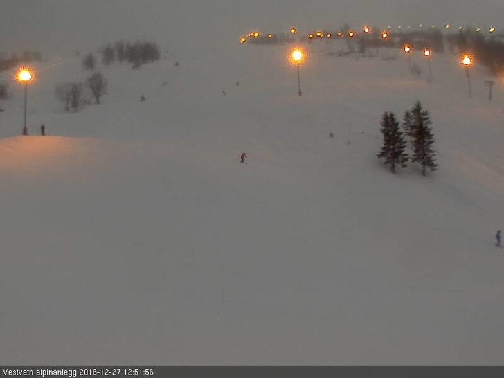 SESONGÅPNING 2017
Snøbyger, minus 1, NV vind 4-1.