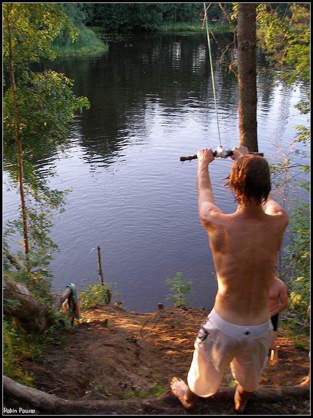 på väg ut. Foto: robin pouzar. Åkare: henrik westlund.