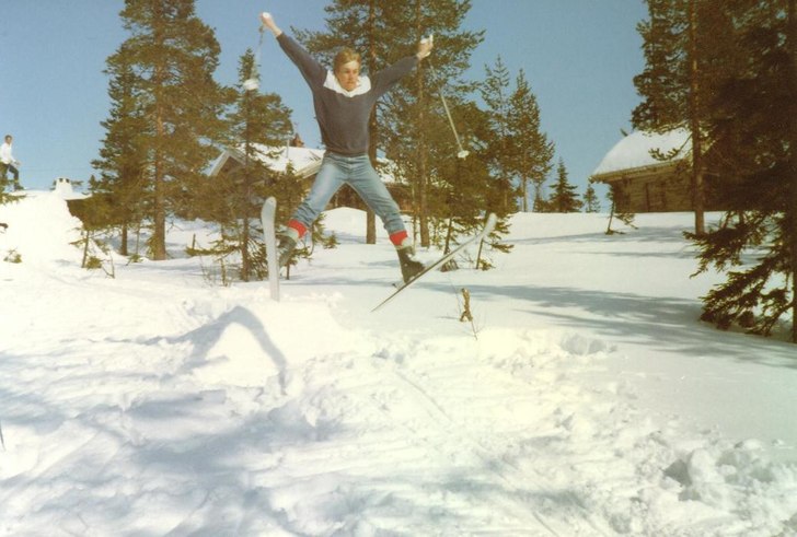 Oldschool!

Representing 1983. Foto: Mamma..?. Åkare: Farsan.
