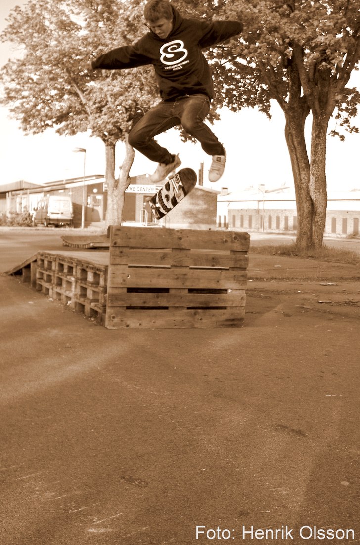 Foto: Henrik Olsson. Åkare: Andreas Rönnqvist.