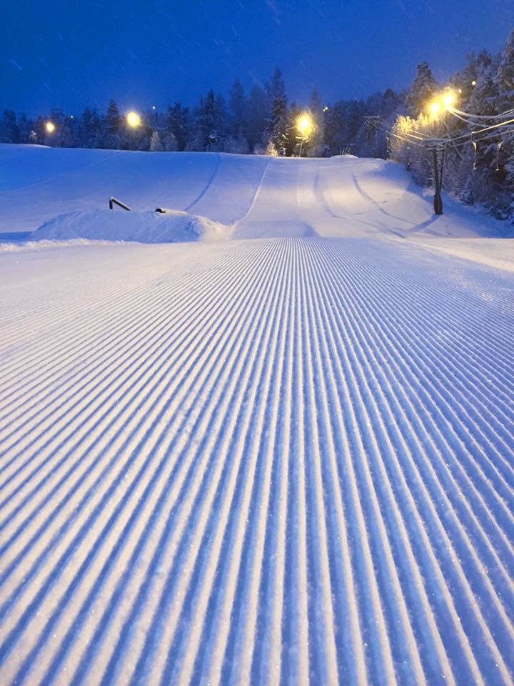Nysnø og flotte forhold!
Velkommen til en flott h.