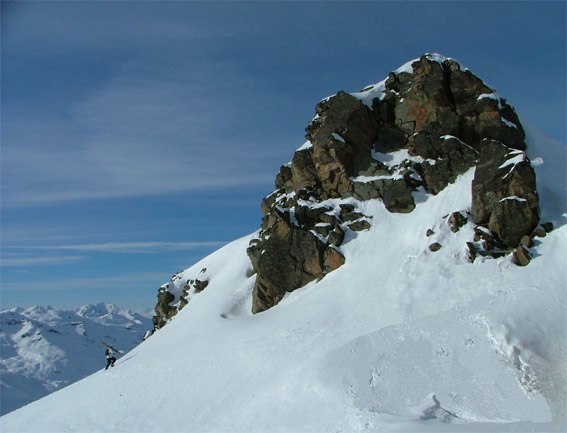 Bergsbestigning. Foto: Nils Persson. Åkare: Henrik Wiklund.
