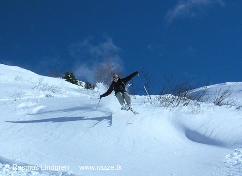 Lite småpuder o lidet hopp.. Foto: Rasmus Lindgren. Åkare: Ted.