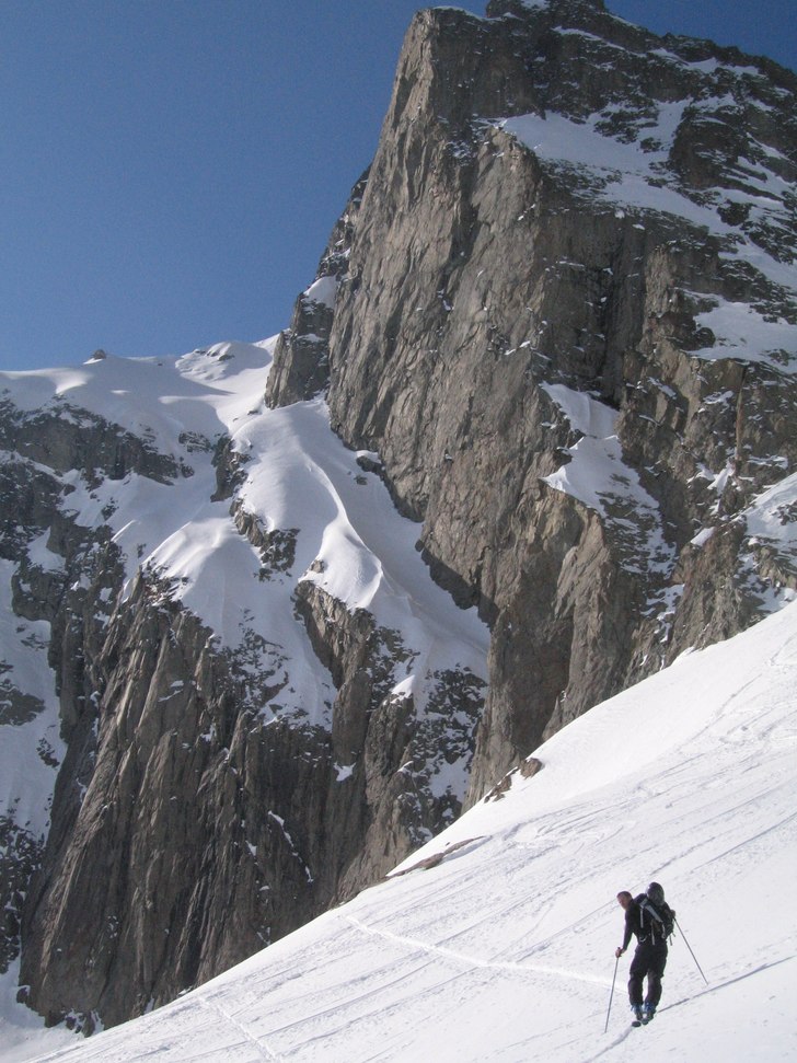 På.hike.upp.mot.baksidan.av.
Flegere. Foto: Lawrie. Åkare: j.sturesson.