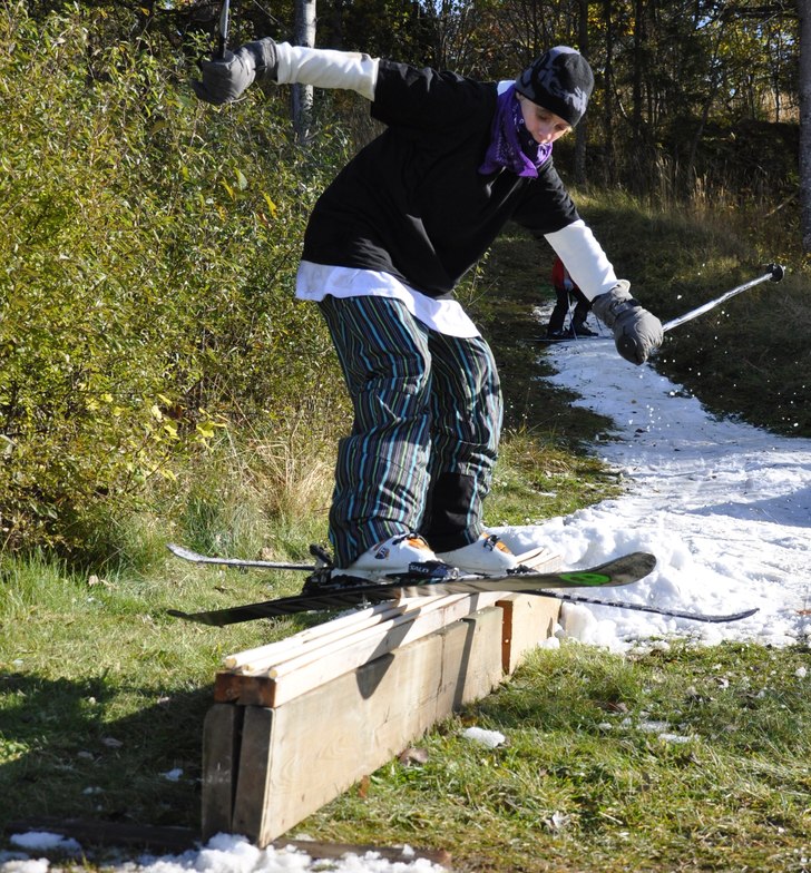 rail jam i salnäcke. Foto: Joakim Llull (jag). Åkare: Viking kumlin.