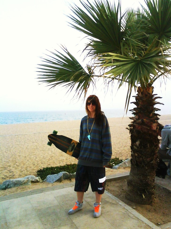 Chill vid beachen i calella,barcelona
SÅÅÅ NIC. Foto: Kristian. Åkare: Jag.