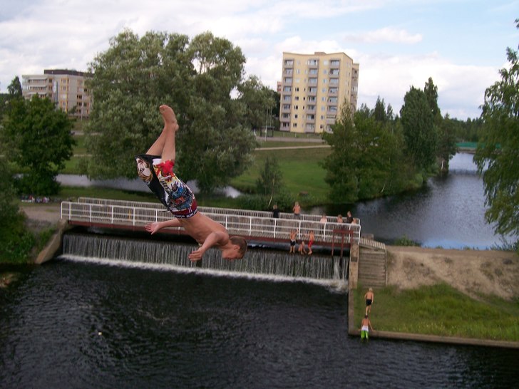 Aasa drar en mollbergare från 10an. Foto: KÅDE!. Åkare: Aasa.