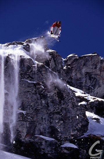Steep and deep. Foto: Yves Garneau. Åkare: Jonas Delogne.