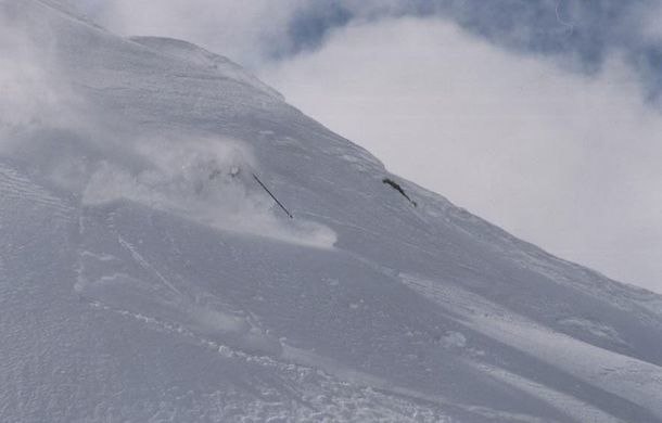 Fett med puder.. . Foto: Niclas Bardh. Åkare: Daniel Alfredsson.