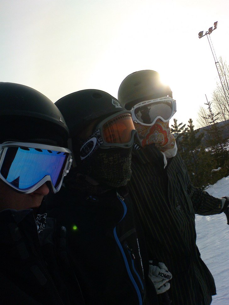 yeay. Foto: Kristoffer pettersson. Åkare: Jesper,sebbie,kp.