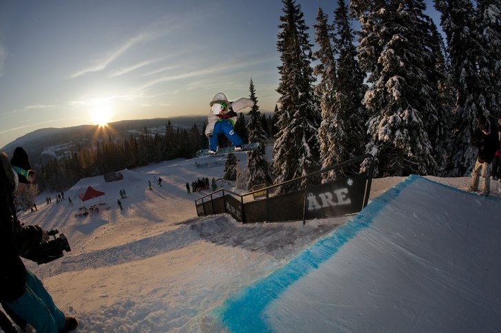 Donw flat down staircase session. Foto: Niclas Magnusson. Åkare: Samuel Christensson.