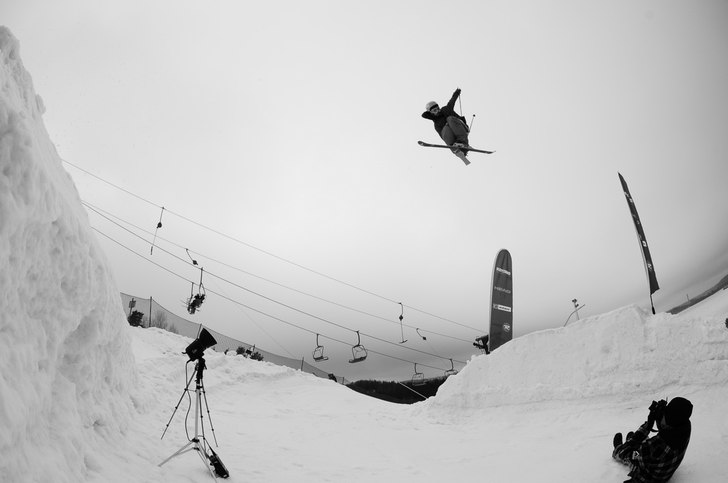 360 nån japan grab. Foto: fredrik bergqvist. Åkare: patrik fernström.