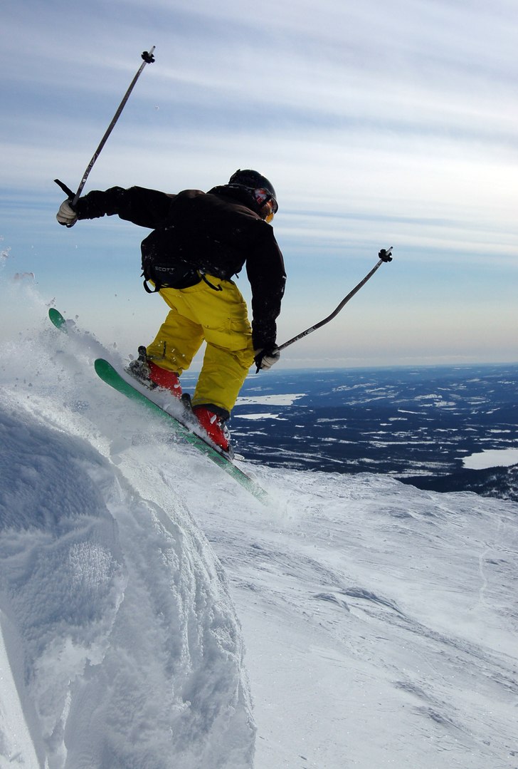 Bästa dagen under påsklovet. Uppe och dropade p�. Foto: Valter Olsson. Åkare: Elov Olsson.