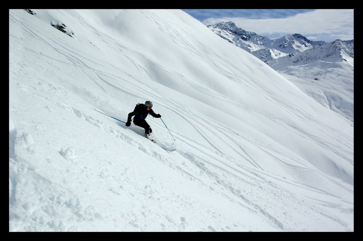 modaljus. Foto: Filip Jacobson. Åkare: niclas adolf.