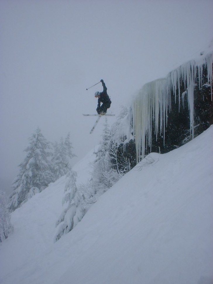 Mats är inte den som bangar på att trycka ut en . Foto: Daniel forsberg. Åkare: Mats Wilen.