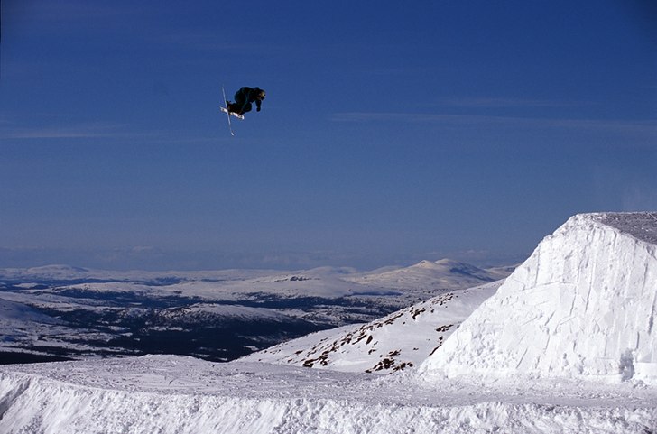 Switch 7 i tvaravalvet.. Foto: MattiasFredriksson.com. Åkare: Niklas Karlstrom.