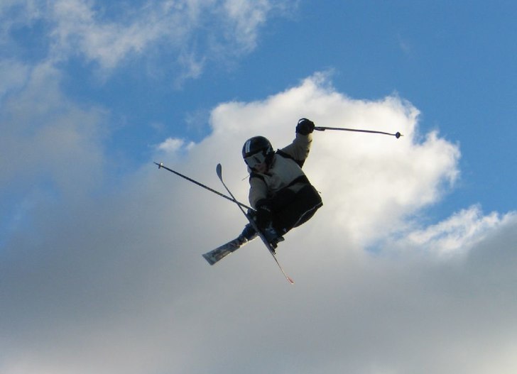 hampe gör en mutegrab. Foto: peter öhlin. Åkare: hampus öhlin.
