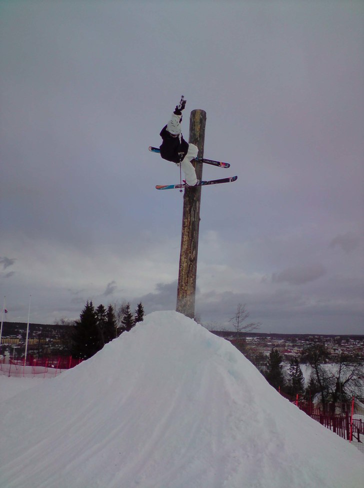börjar sakna vinterjäflen nu så sjukt mycket!!!. Foto: pontus nilsson. Åkare: jag.