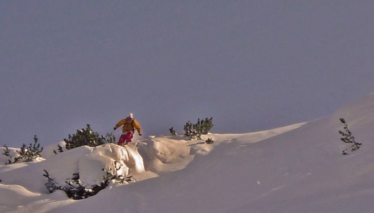 Pillowåkning i Sonnenkopf. Foto: Emil Lisjö. Åkare: Richie Larsson.