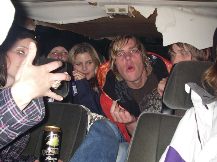 hur många rävar får man plats me i en völvö?. Foto: -.