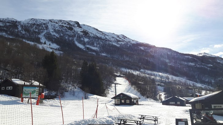 Solheisen har åpnet igjen med god og varm sol
.