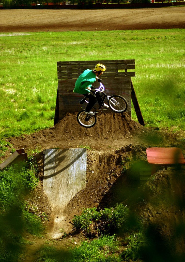 en utav mina första 180:isar. Foto: Johan Lantz. Åkare: Elov Olsson.