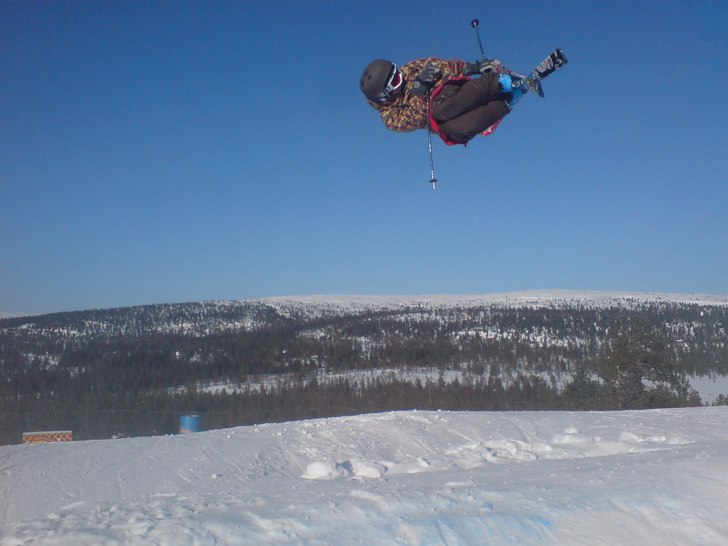 Despin 720 tailgrab. Foto: Alexander Hjälmeby. Åkare: Sebastian Hjälmeby.