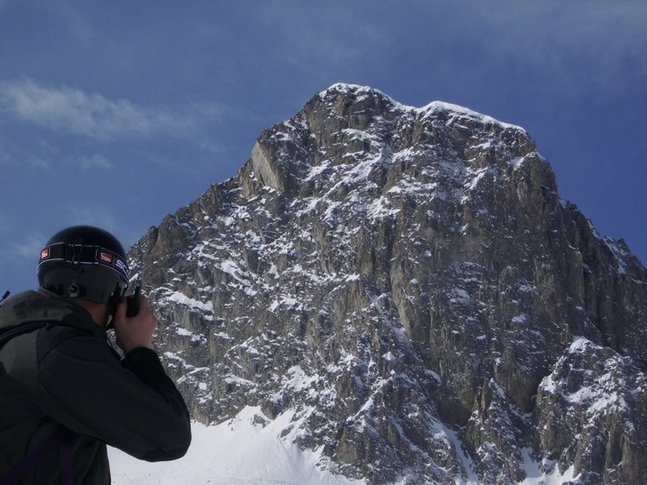 ÖÖÖ grabbar där kan ni ju inte åka... Det är. Foto: Petter Mårtensson. Åkare: Marco Andersson.