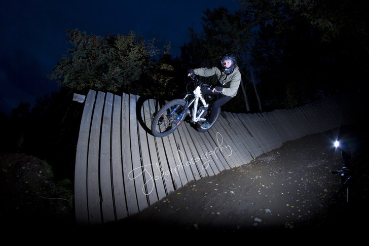 velo. Foto: Robin Todor. Åkare: Martin Liljeqvist.