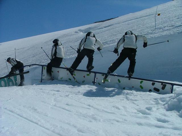 Fult ihopklippt, men han fick inte så ont i famil. Foto: Filip Wästberg. Åkare: Pär Brandesten.