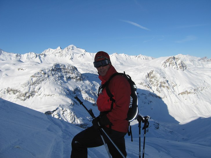 Looking for good powder. Foto: Jean-Michel Schmetz. Åkare: Toni ski kmx.