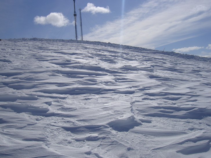 Inget puder denna dag. Pisten gäller . Foto: PEO.