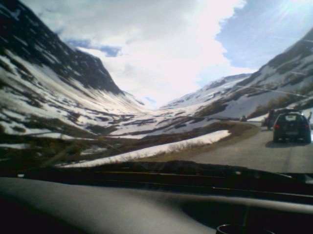 Fantastisk natur inn mot skianlegget i Stryn.. Foto: Torill Adde.