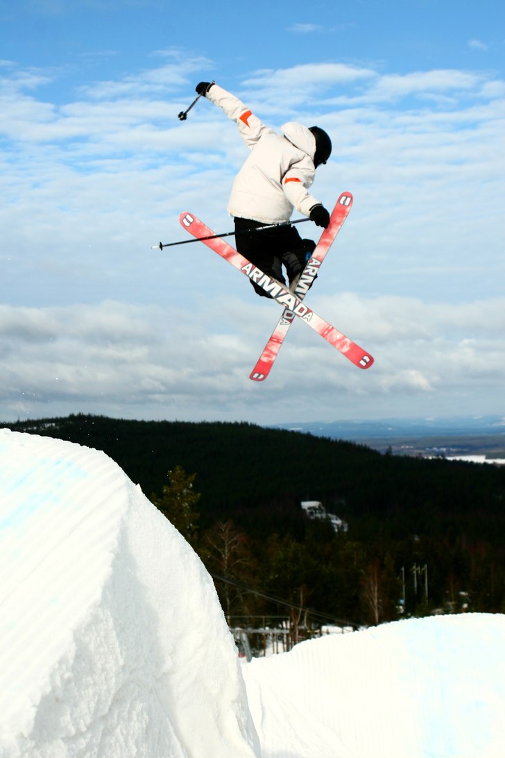 blev lite fotad . Foto: Jacob Gustafsson. Åkare: jag Gustav Edvall.