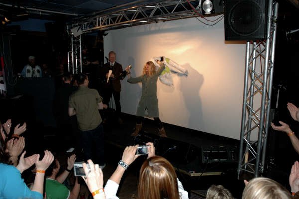 Foto: Ola Melin. Åkare: Sara Orrensjö i högform. Sara har precis vunnit pris för bästa uppvisning under Expression Session..