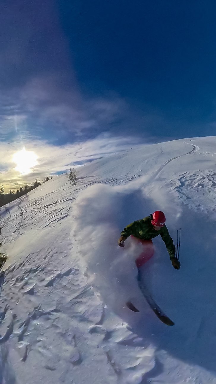 Bra dag på ”Hemma Berget”!! Grymt väder och .