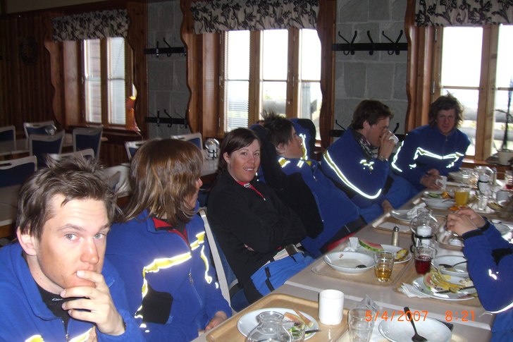 Foto: sandra johansson. Åkare: frukost på jobbet.