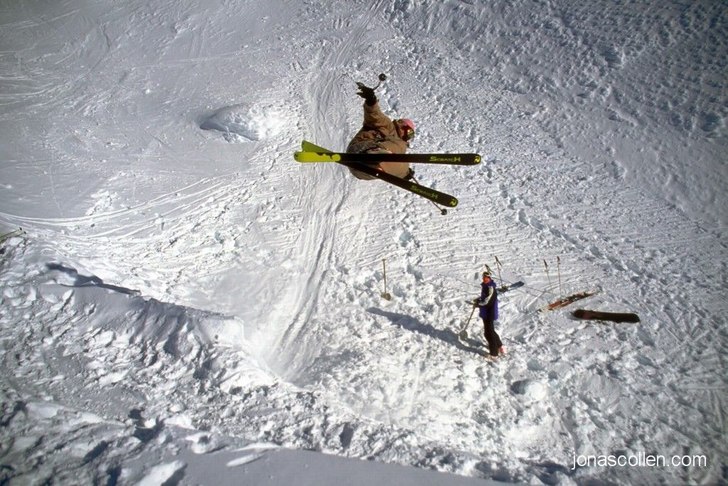 Byggde en corner upp på skutan, i en av groparna.. Foto: Jonas Collén. Åkare: Cim.