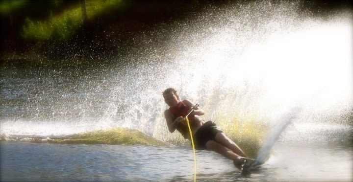 Foto: -. Åkare: Viktor Ericson.